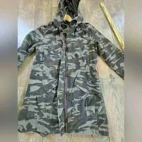 URBAN REPUBLIC collection Womens Small camouflage spring/fall  jacket - Picture 13 of 15